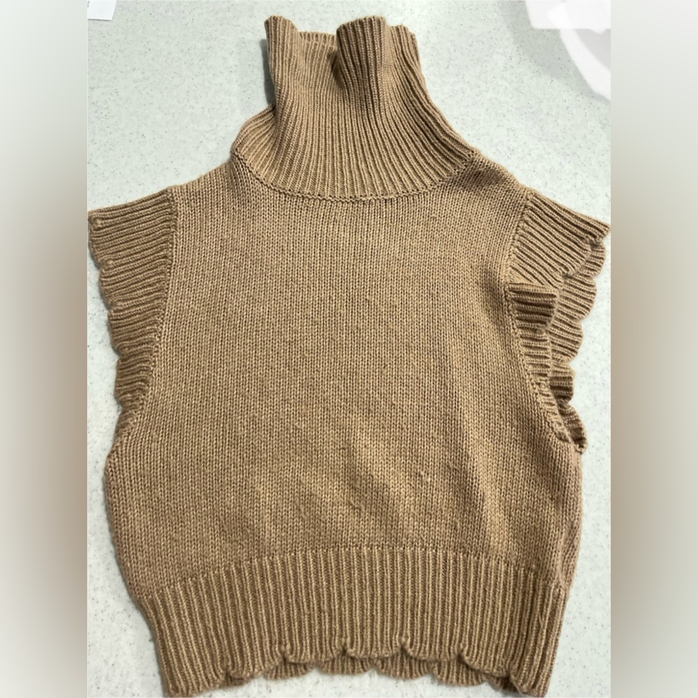 knitted top, worn twice, high neck